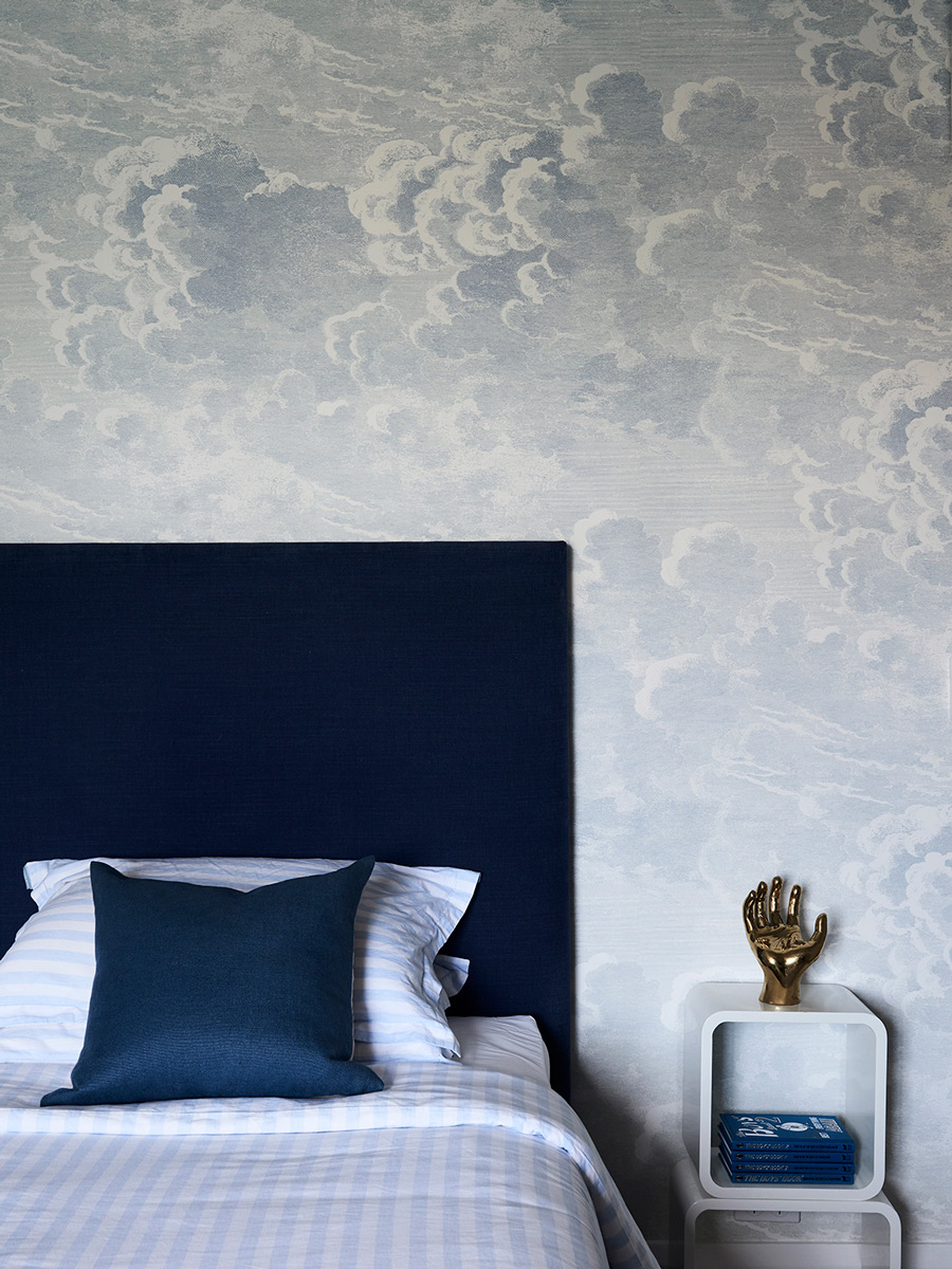 Windust-Architecture-X-Interiors-narnias-secret-bedroom-wallpaper-cloud