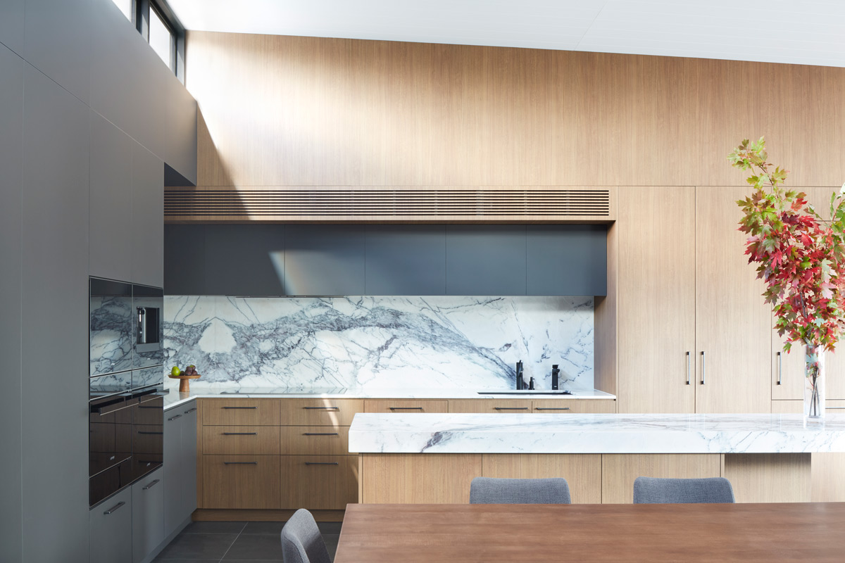 Windust-Architecture-X-Interiors-light-wellness-kitchen