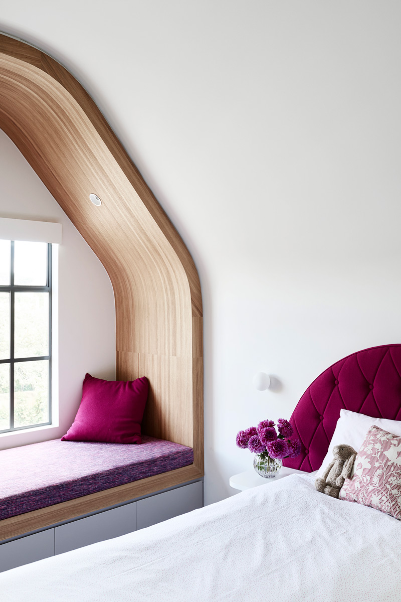 Windust-Architecture-X-Interiors-attic-magic-bedroom-girl
