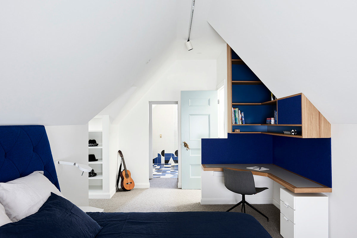 Windust-Architecture-X-Interiors-attic-magic-boy-study-desk